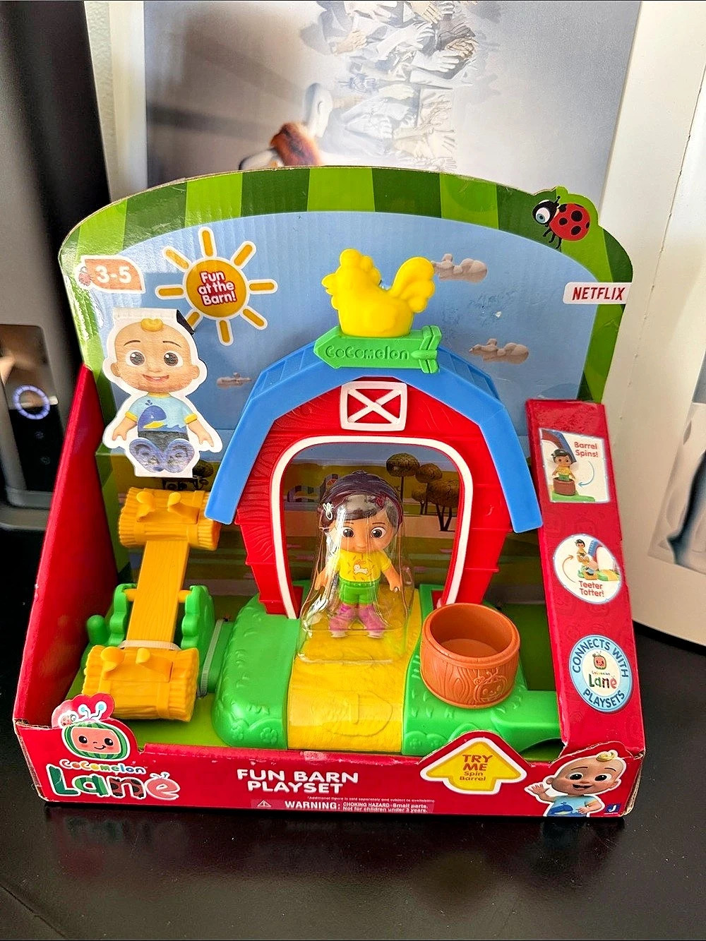 CoComelon Lane Fun Barn Playset Learning Toy